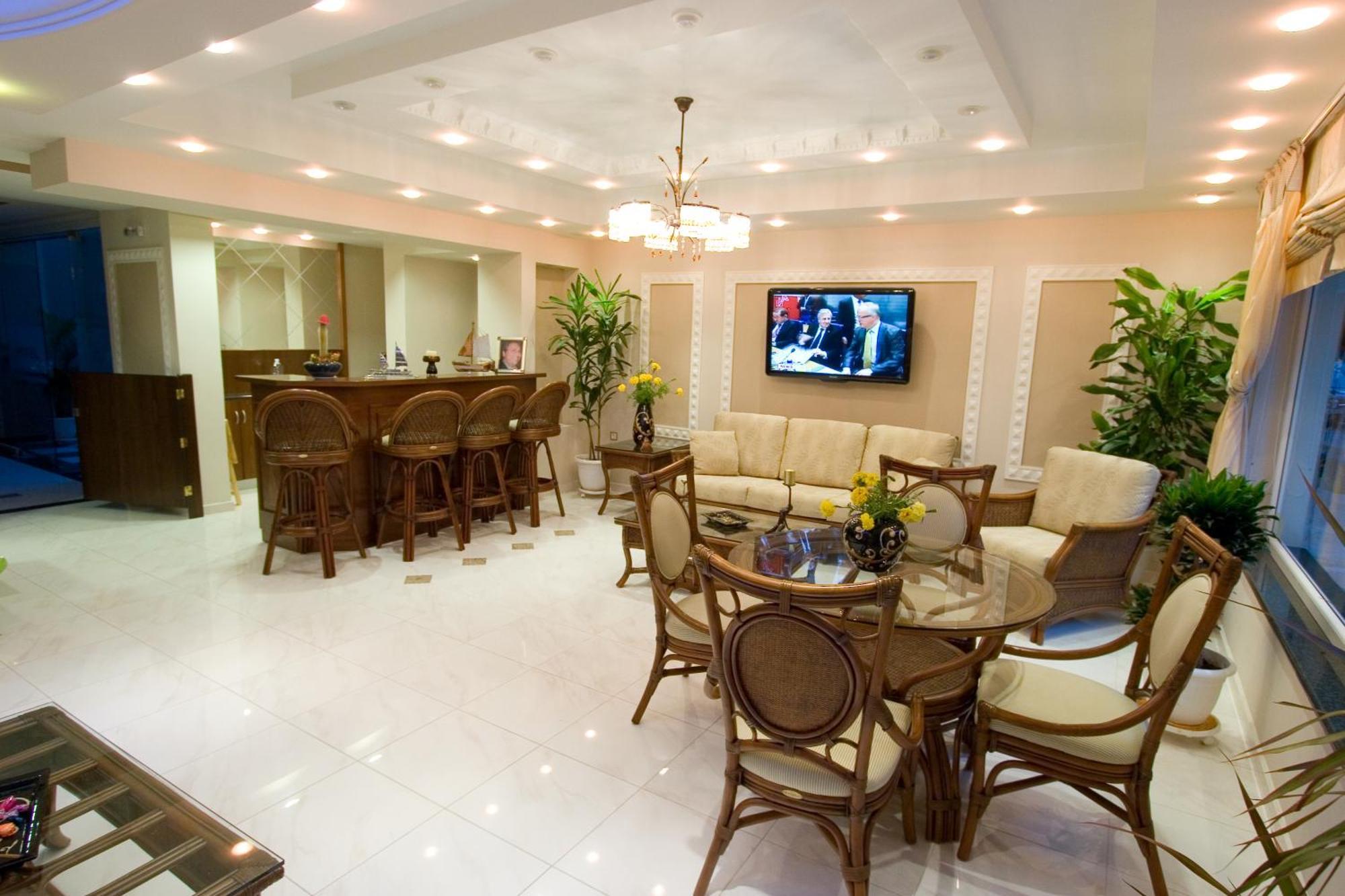 לאוטרה אדיפסאו Hotel Viana מראה חיצוני תמונה
