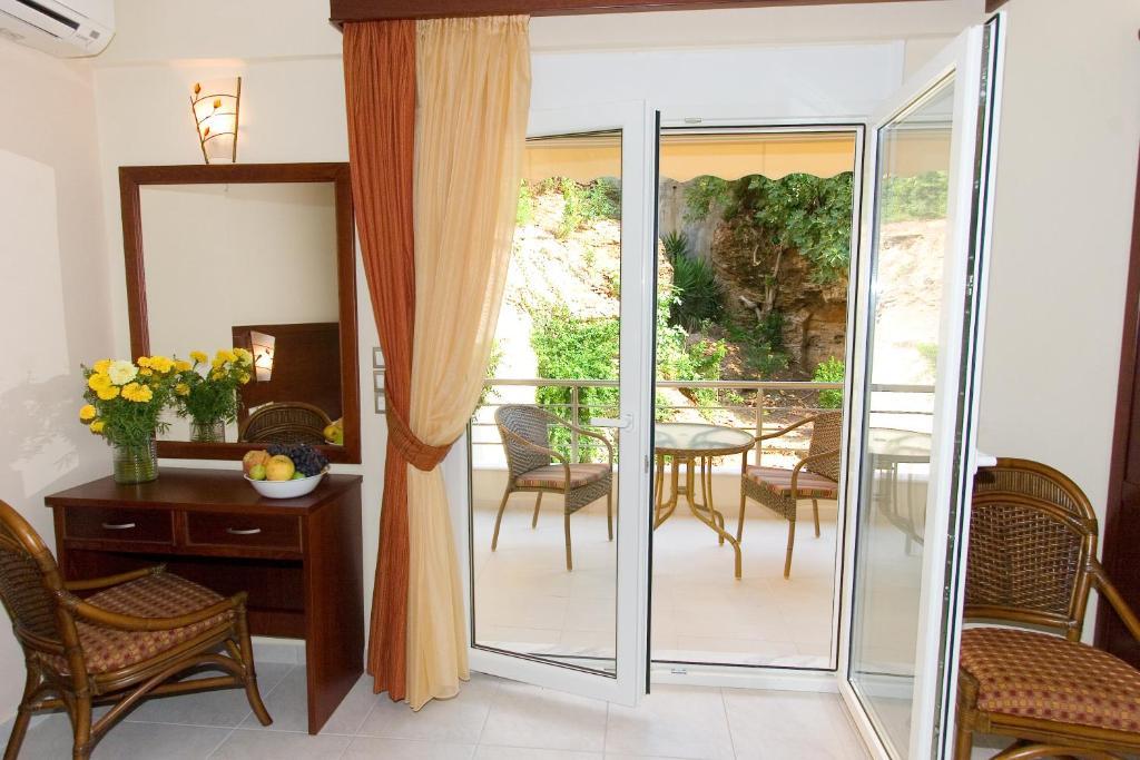 לאוטרה אדיפסאו Hotel Viana חדר תמונה