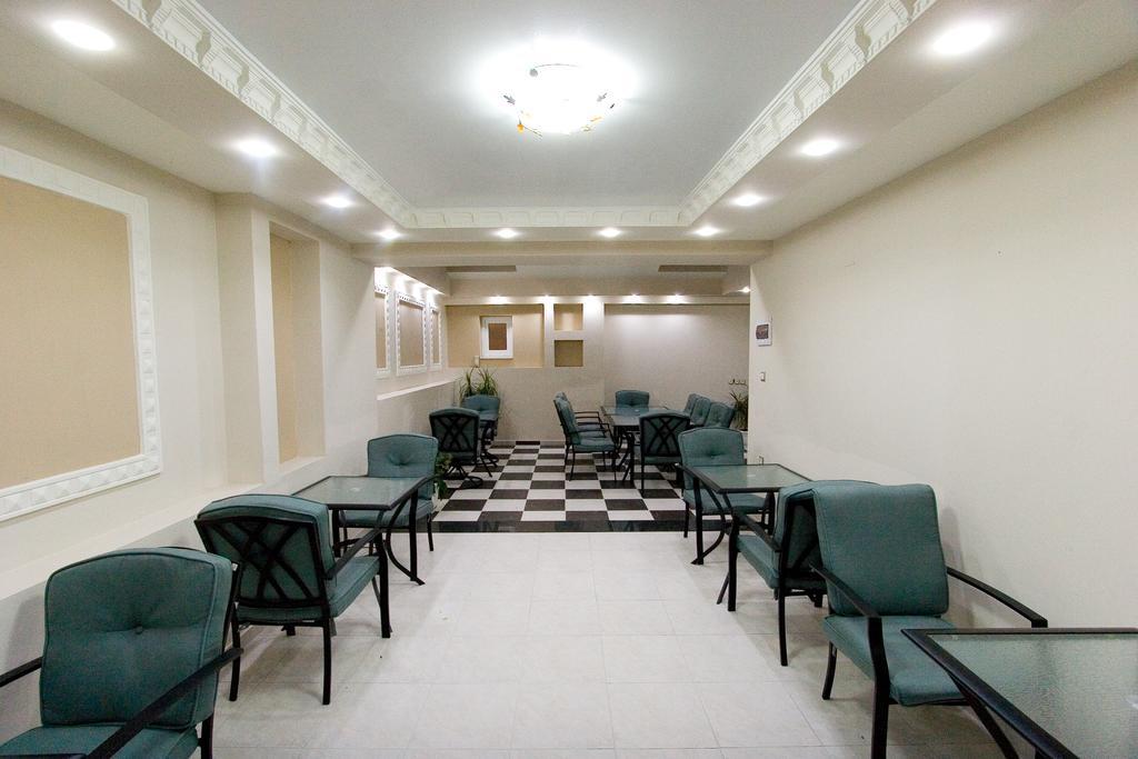 לאוטרה אדיפסאו Hotel Viana מראה חיצוני תמונה
