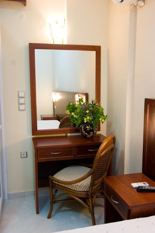לאוטרה אדיפסאו Hotel Viana מראה חיצוני תמונה